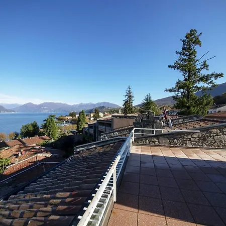 Parco Hermitage Apartment Porto Valtravaglia